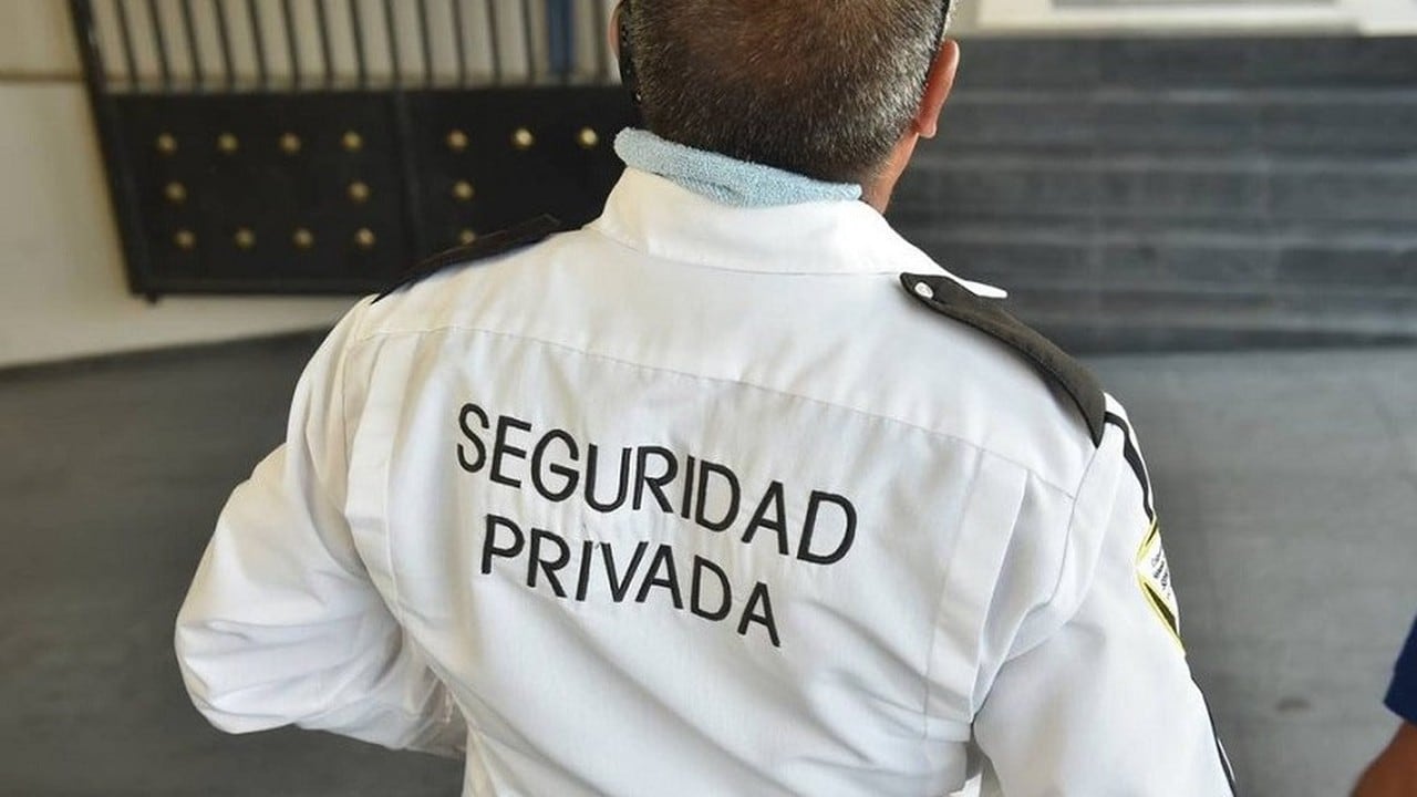 Sueldo de vigilador privado: la escala de octubre cierra en casi 1,9 millones de pesos y suma una nueva suba hacia fin de año