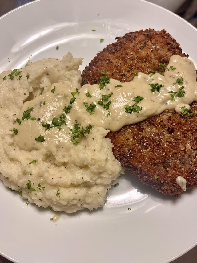 La milanesa que se le volvió en contra a Pachu Peña y lo sacó de MasterChef Celebrity en la primera gala