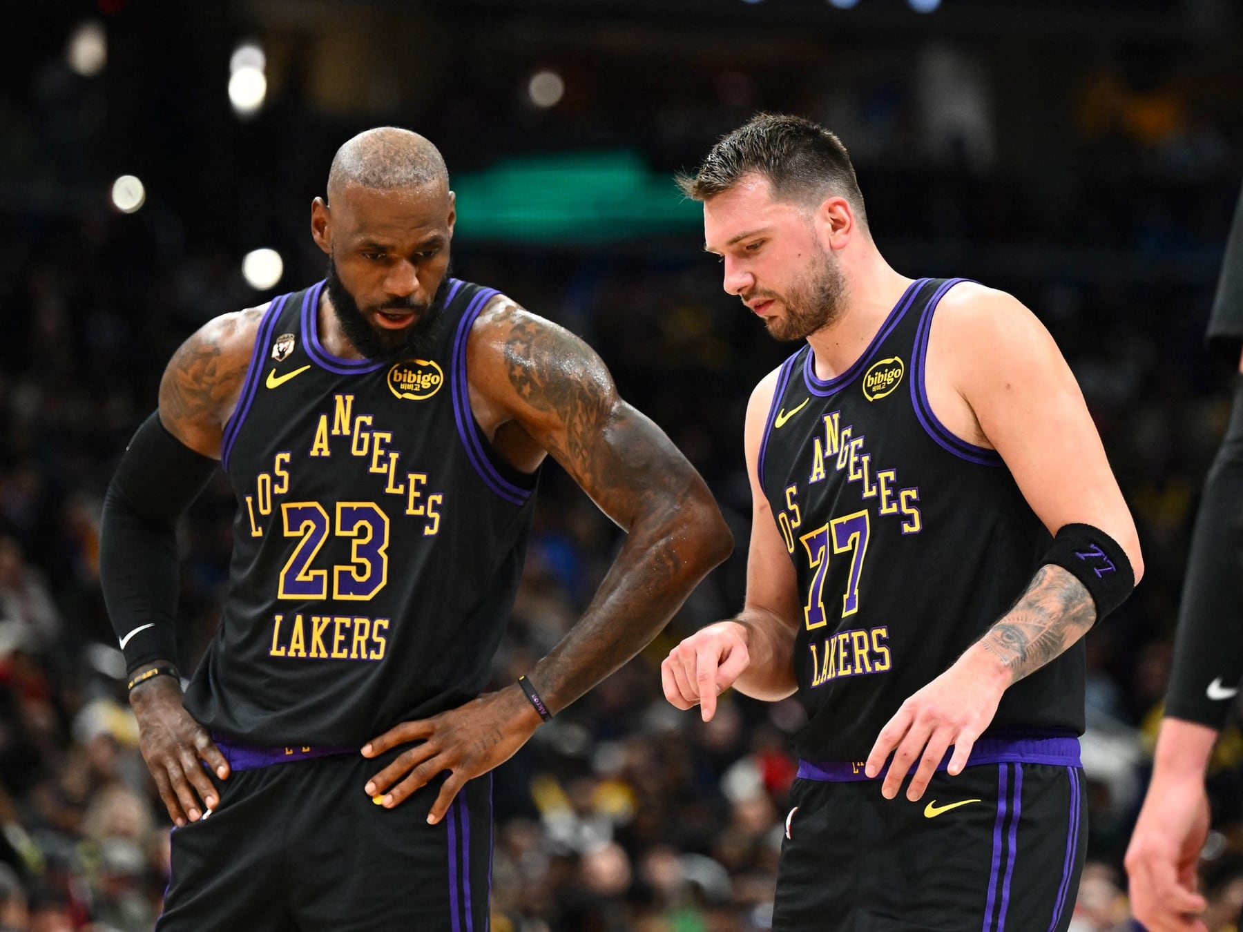 Doncic avisó que faltan aceitar varias piezas y los Lakers igual golearon a Utah
