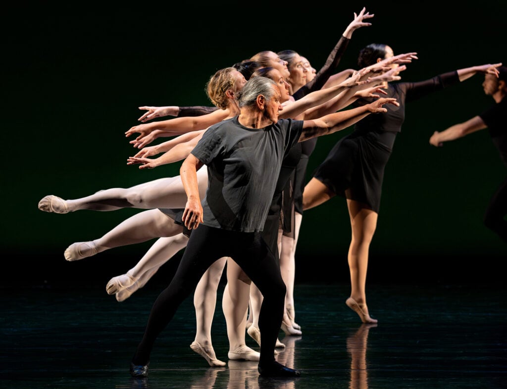 Una noche de cuerpos grandes y memoria en el Cine Teatro Español