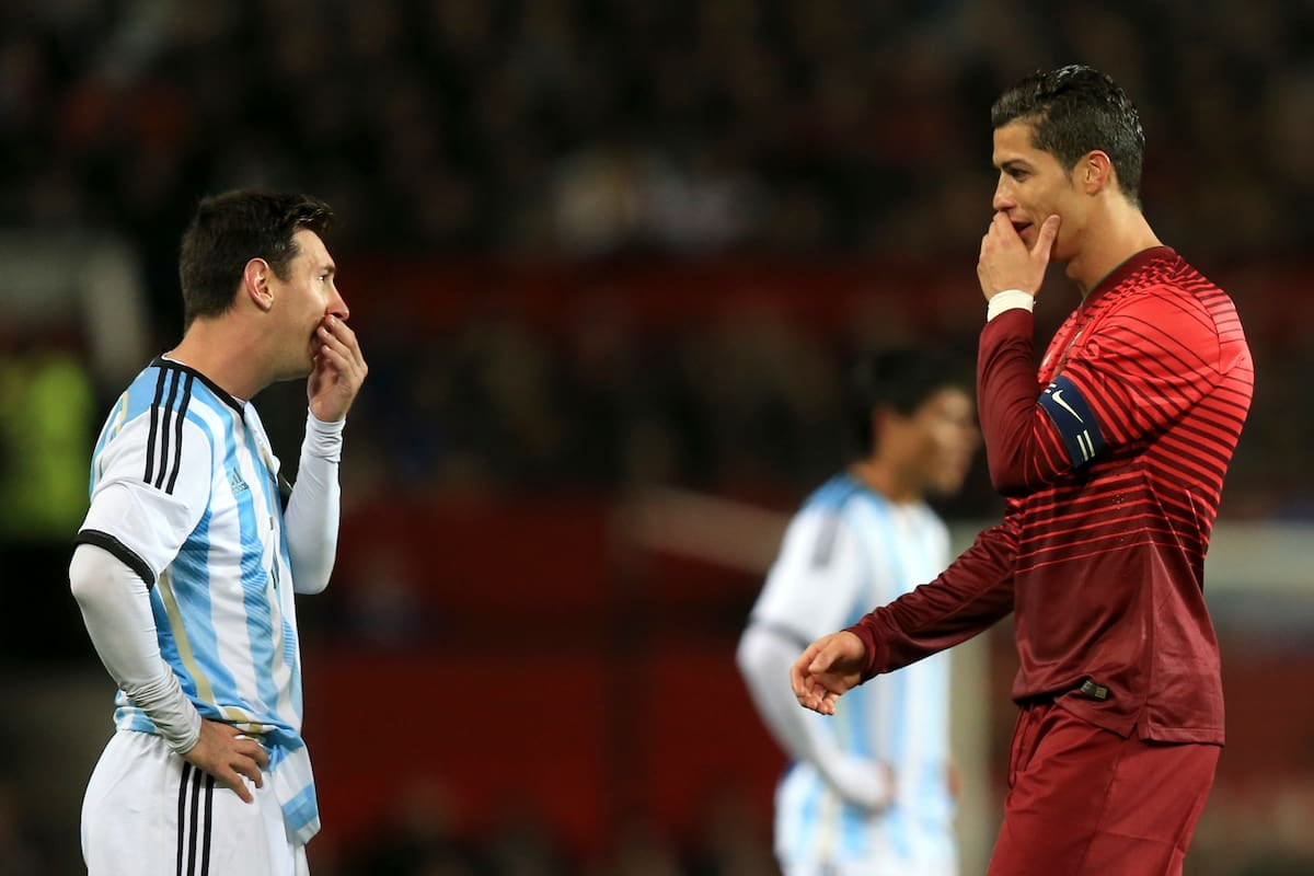 Ronaldo se fue sin tocar la pelota y Messi se fue sin que le sacaran la pelota