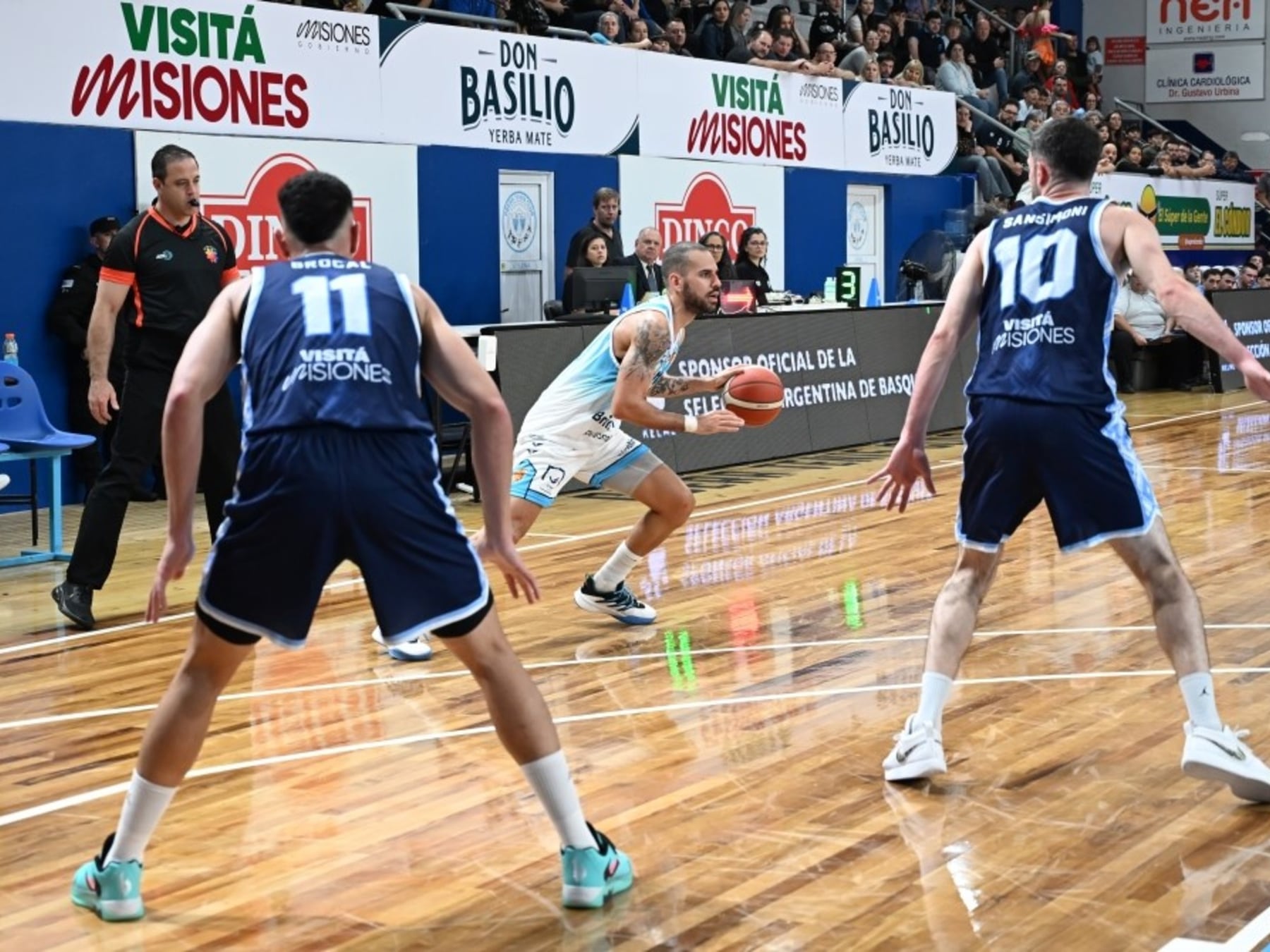 Racing de Chivilcoy madrugó a Oberá en Misiones y lo dejó con el CASI ABIERTO en el arranque de la Liga