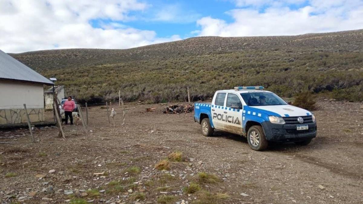 Una semana a la intemperie: el operativo policial que evitó una tragedia en la meseta neuquina