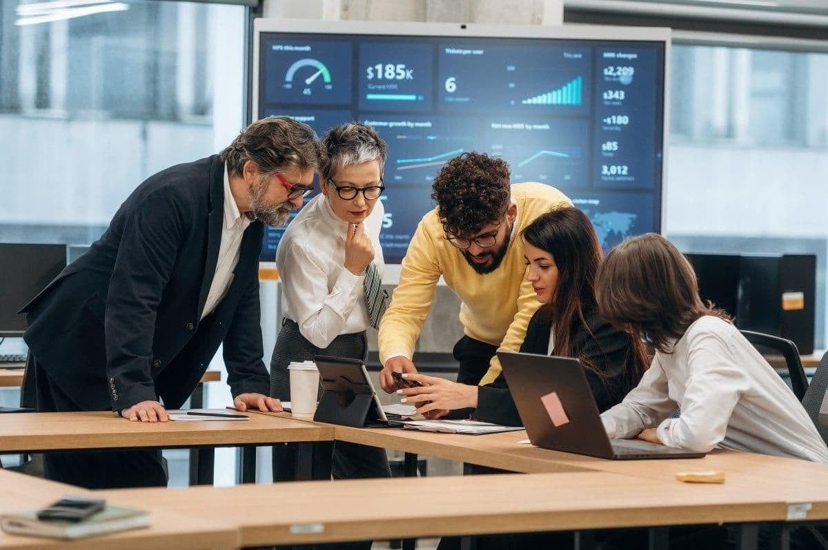 Una de cada ocho personas aceptaría un enlace riesgoso por 30.000 dólares, según un estudio de Kaspersky