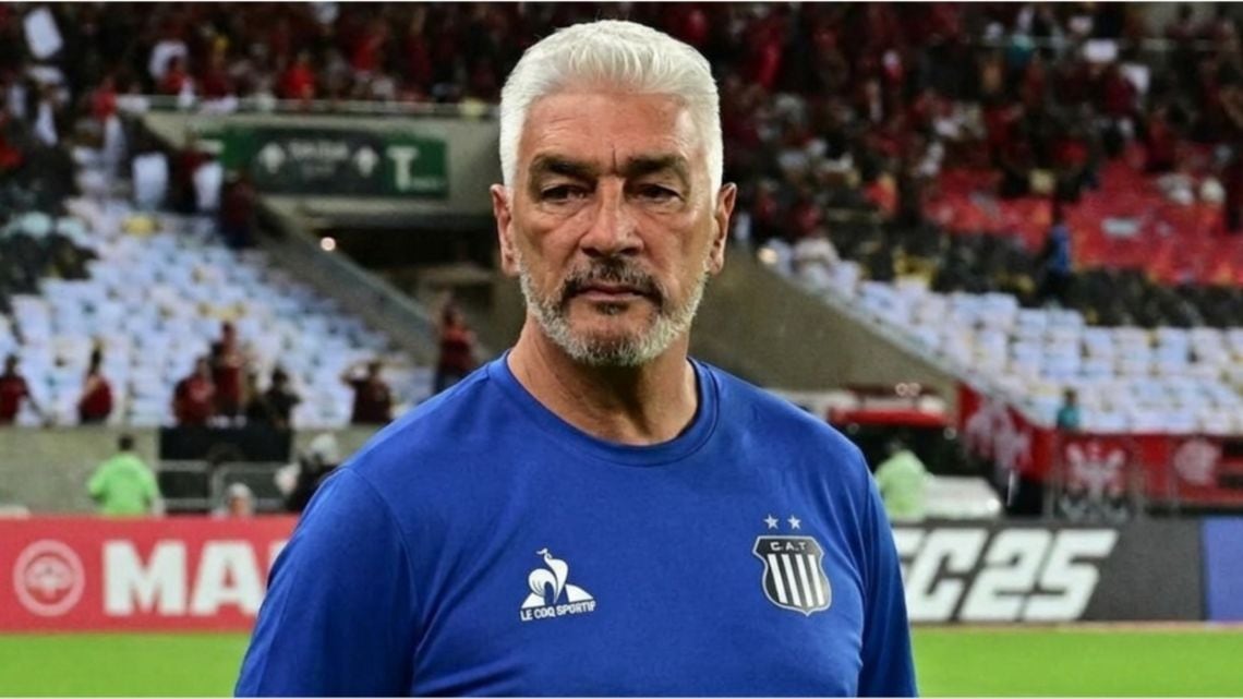Talleres se hunde en La Bombonera y De Felippe estalla: 'Estoy caliente porque perdimos'