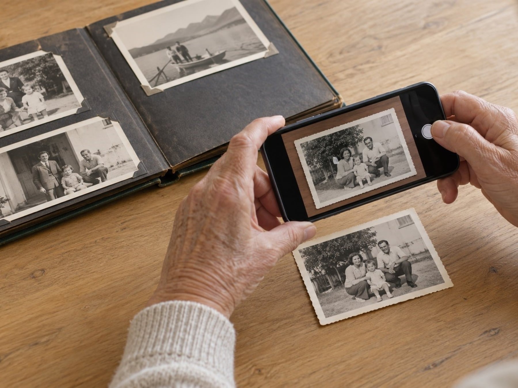 Digitalizar fotos antiguas ya no necesita escáner: alcanza con el celular y una app bien elegida
