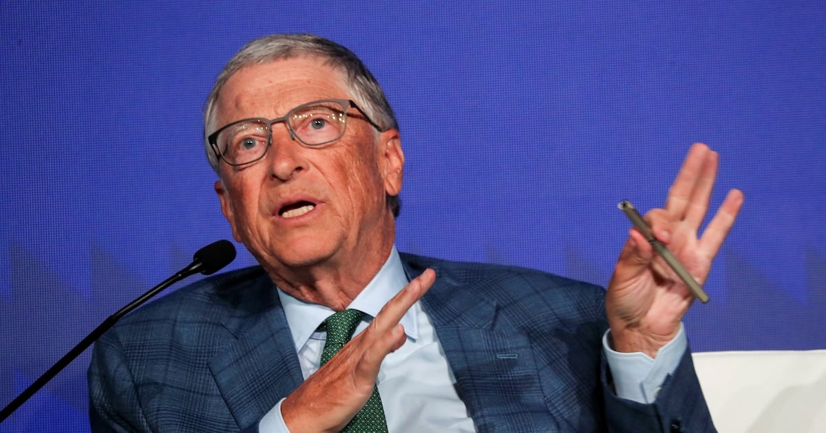 La advertencia de Gates desde el Vaticano: la inteligencia artificial sin control del Estado va a agrandar la grieta entre ricos y pobres