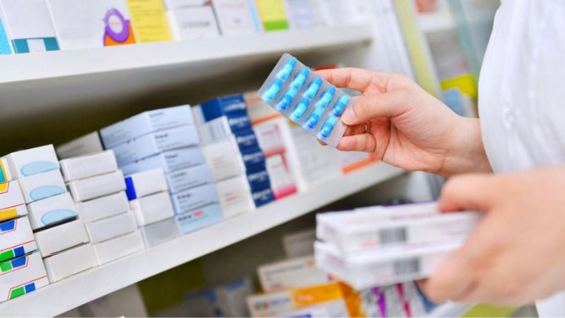 Remediar se quedó con casi nada: en los centros de salud del barrio ya solo quedan seis medicamentos en el botiquín